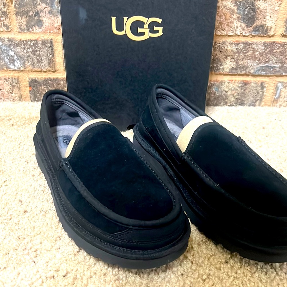 UGG